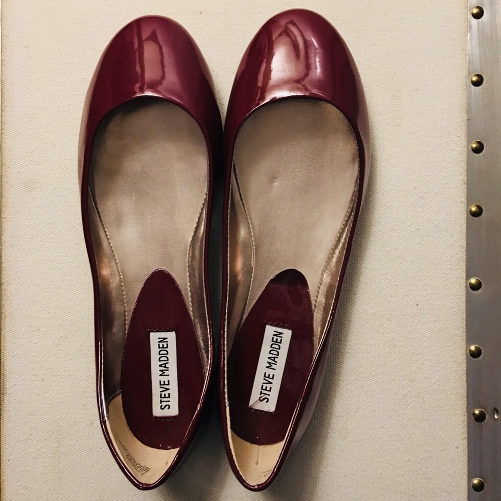 Steve Madden Dark Red Flats; Never Worn!